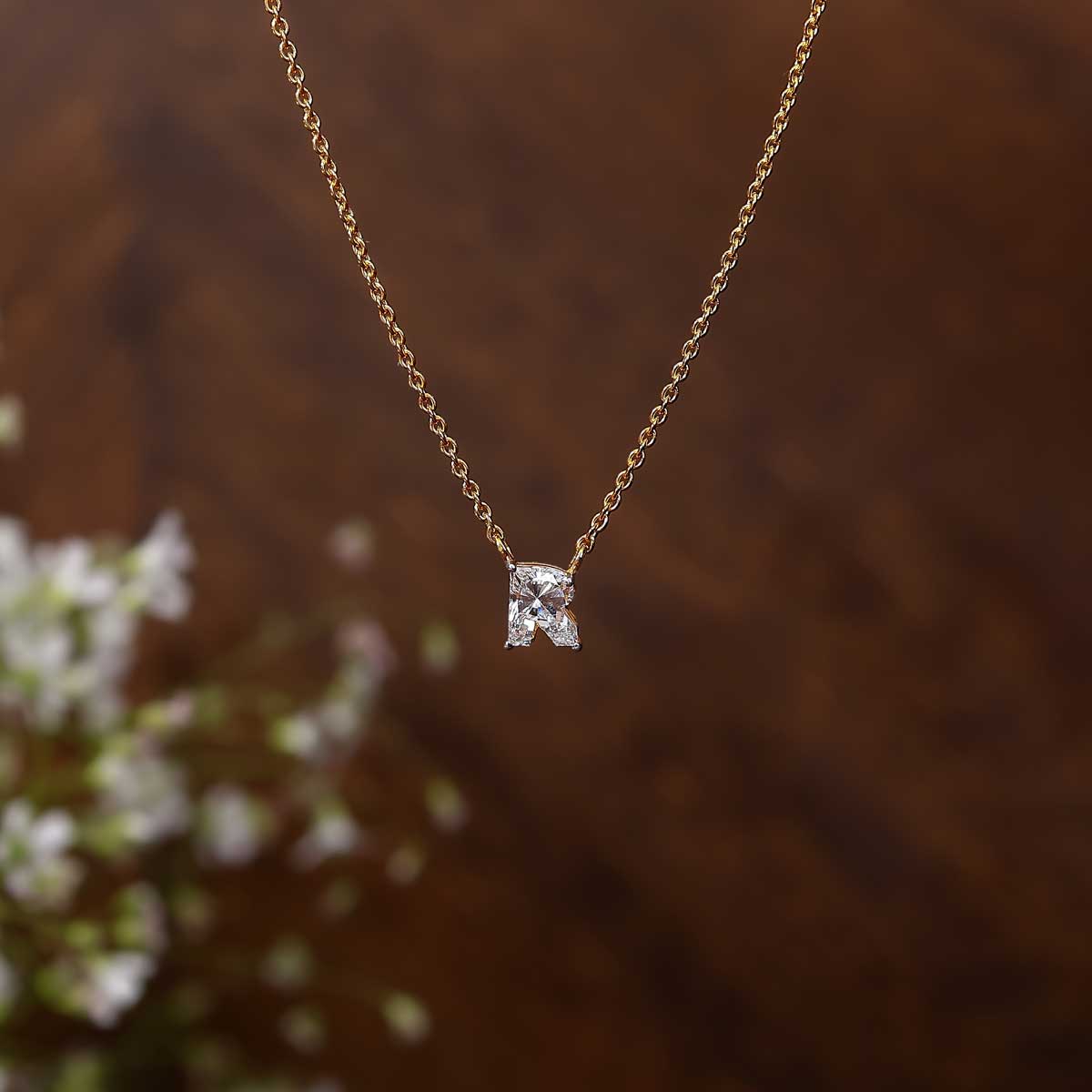 Jewelbox Signature Cut Pendant - R (Without Chain)